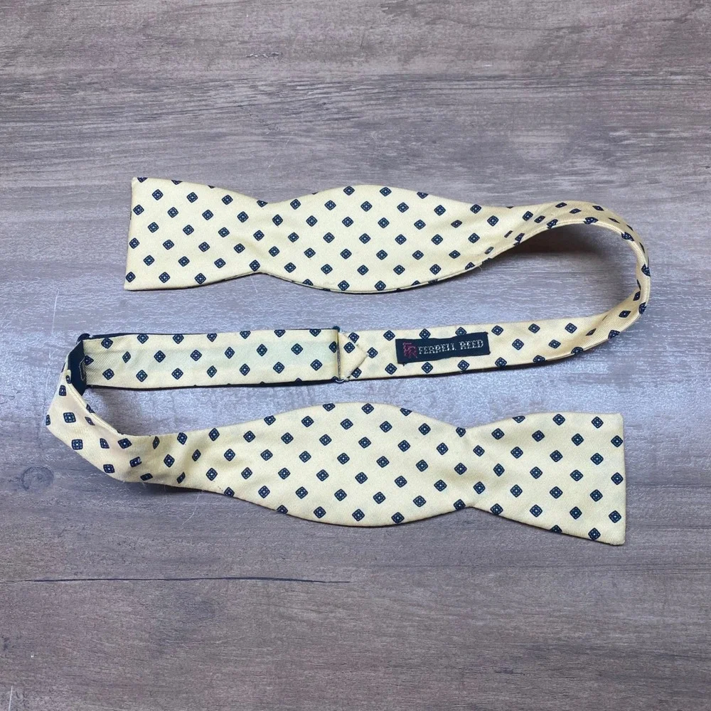 Ferrell Reed Vintage Self Tie Bow Tie Mens Yellow Navy Geometric Medallion